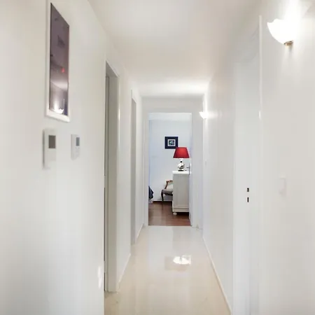 Luxury With Exceptional View Apartment *